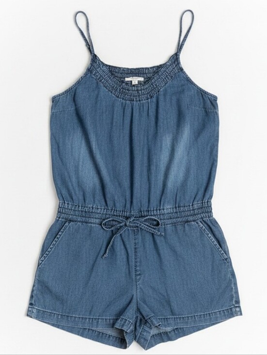 Aeropostale Pants - EUC, Aeropostale Spaghetti Strap Shorts Romper, size Sm, denim style W/Pockets